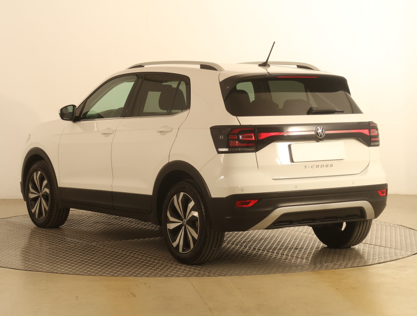 Volkswagen T-Cross, 2021