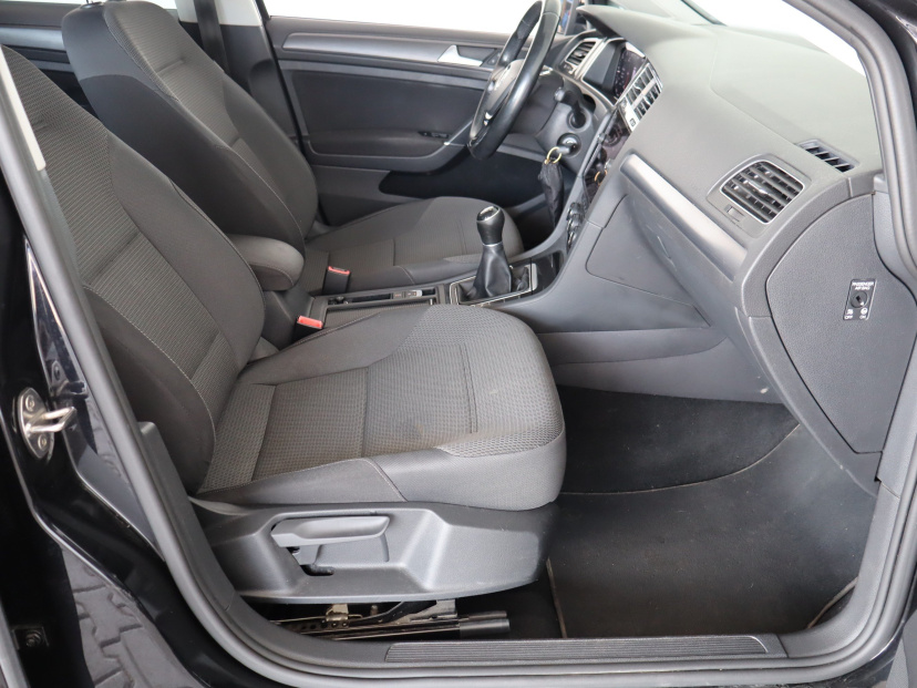 Volkswagen Golf, 2017