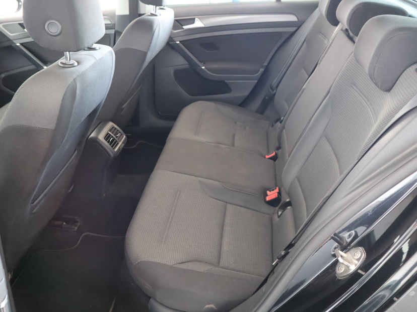 Volkswagen Golf, 2017