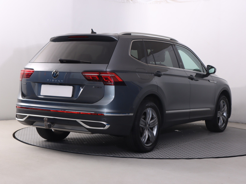 Volkswagen Tiguan Allspace, 2022