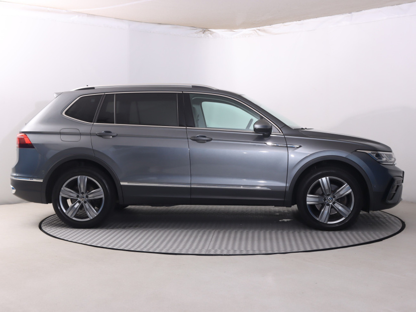 Volkswagen Tiguan Allspace, 2022