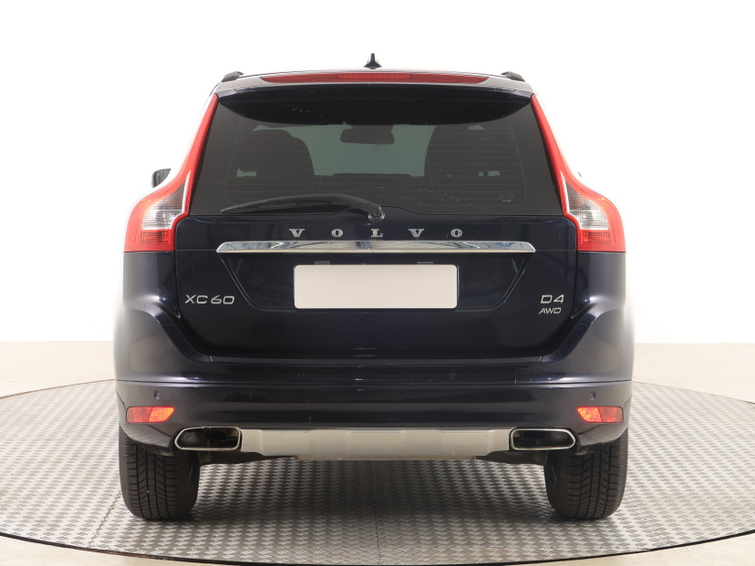 Volvo XC60, 2016