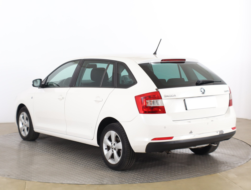 Škoda Rapid Spaceback, 2015