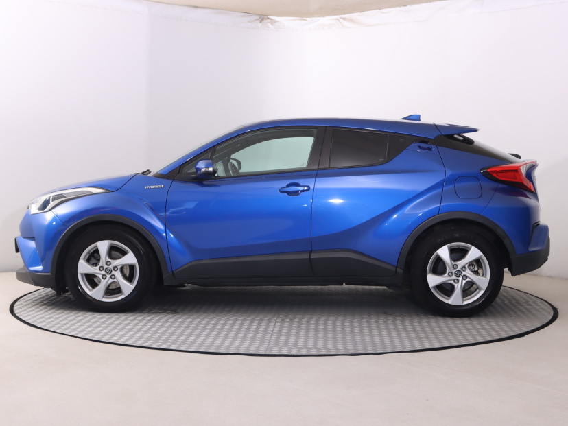 Toyota C-HR, 2019