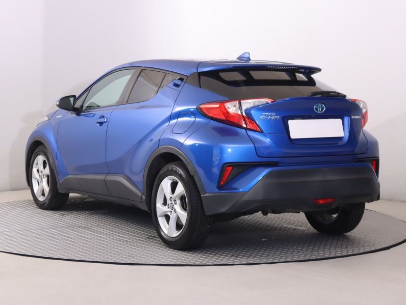 Toyota C-HR, 2019