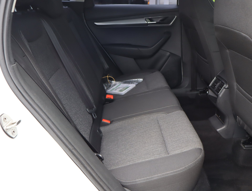 Škoda Karoq, 2018