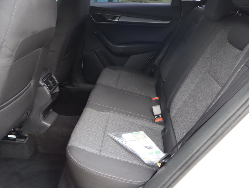 Škoda Karoq, 2018