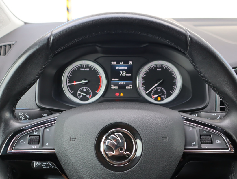 Škoda Karoq, 2018