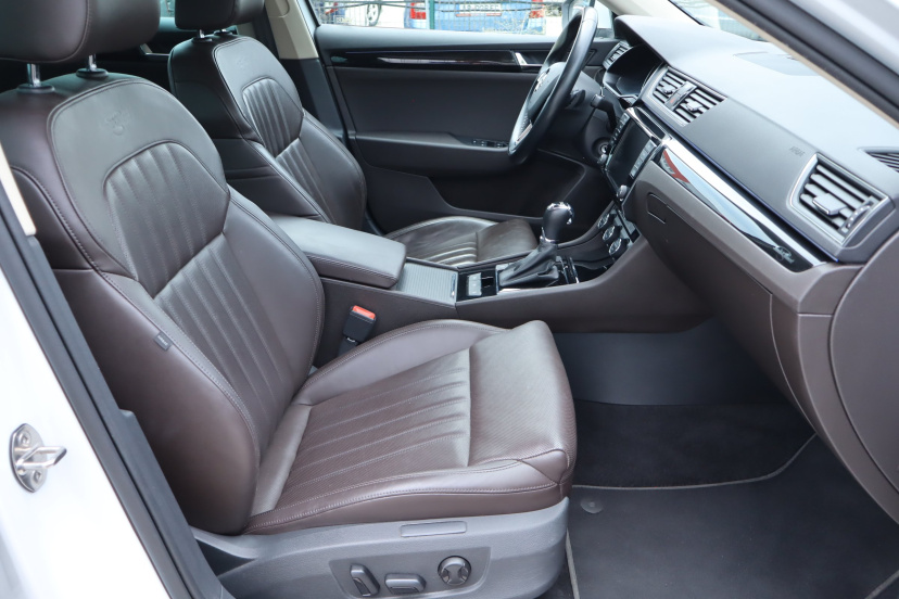 Škoda Superb, 2016