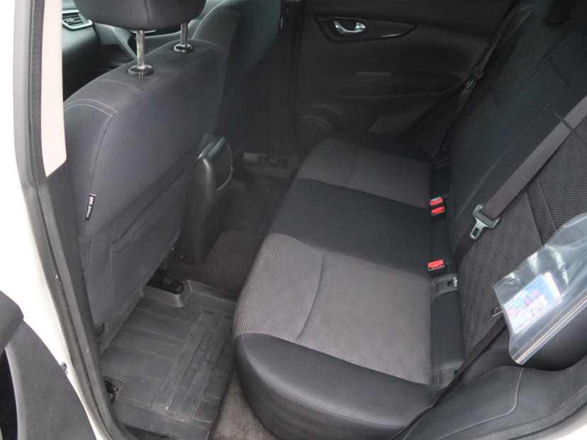 Nissan Qashqai, 2015