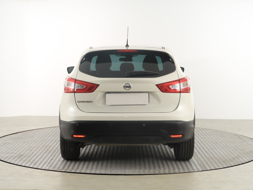 Nissan Qashqai, 2015