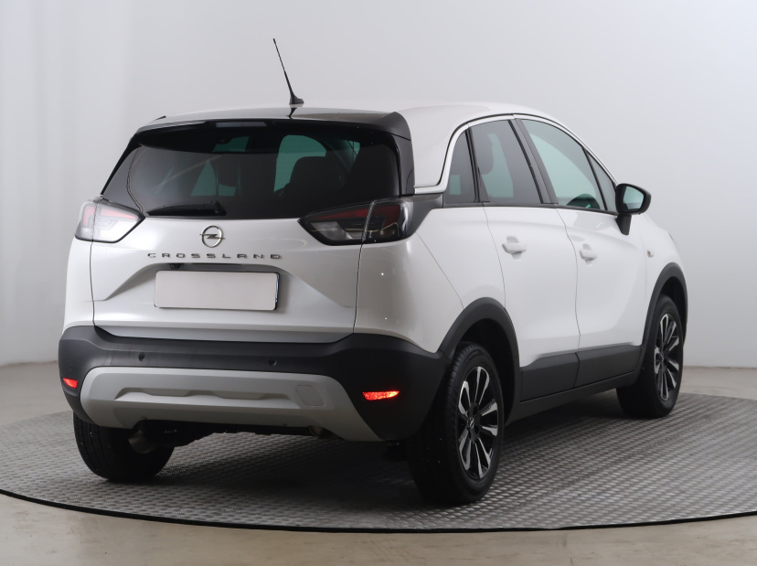 Opel Crossland, 2024