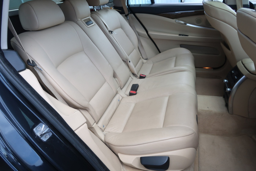 BMW 5GT, 2010