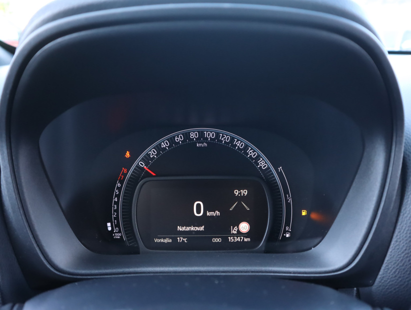 Toyota Aygo X, 2022