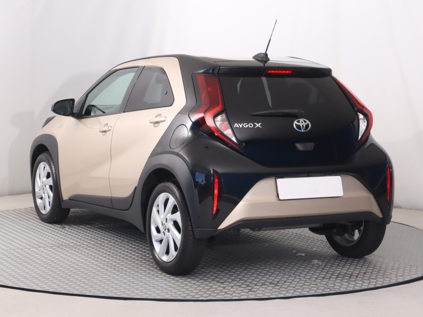 Toyota Aygo X, 2022