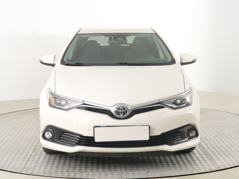 Toyota Auris, 2017