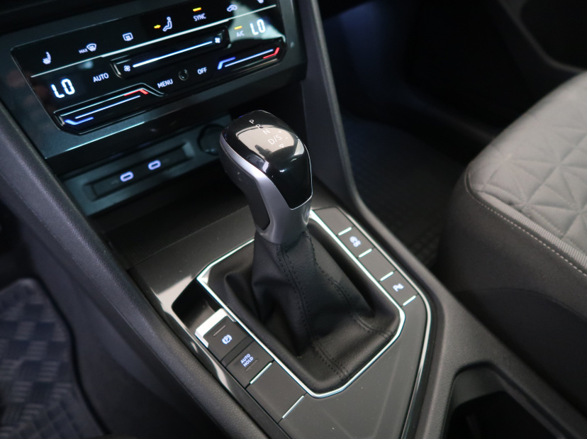 Volkswagen Tiguan, 2022