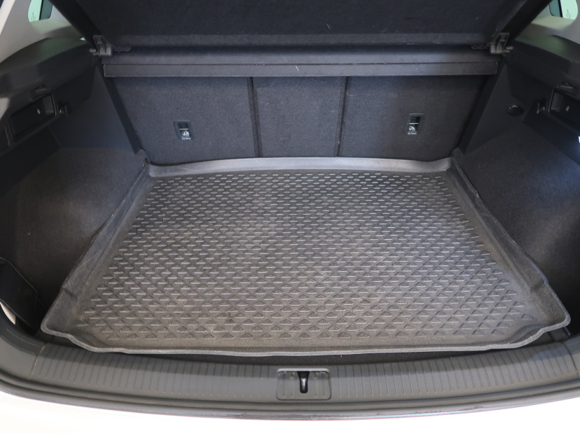 Volkswagen Tiguan, 2022