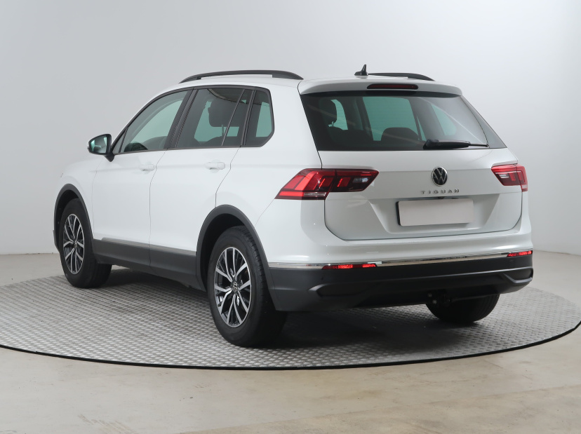 Volkswagen Tiguan, 2022