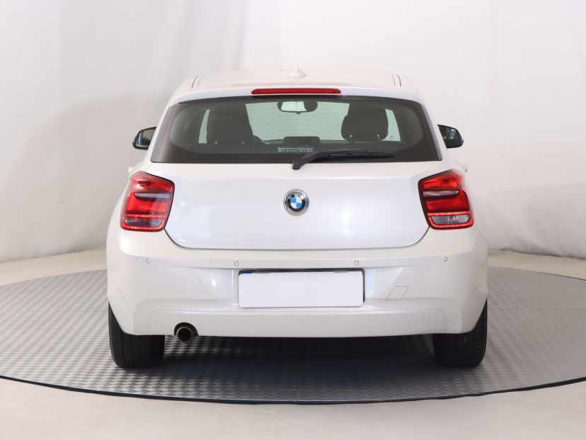 BMW 1, 2013