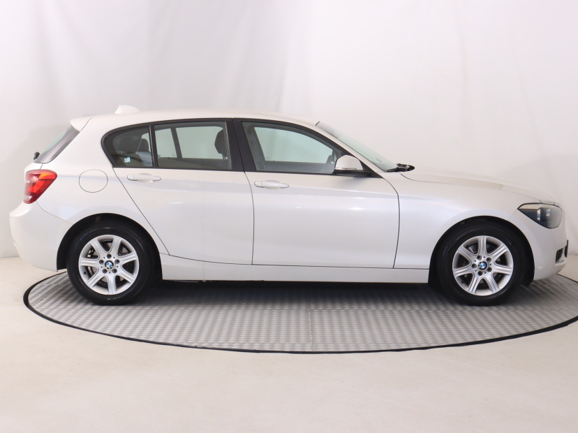 BMW 1, 2013
