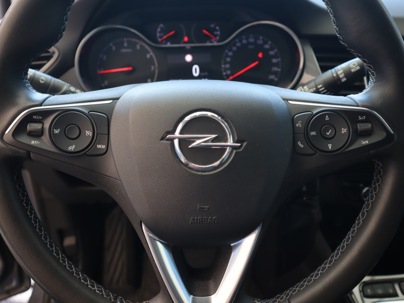 Opel Crossland, 2024