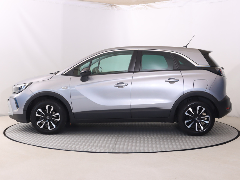 Opel Crossland, 2024