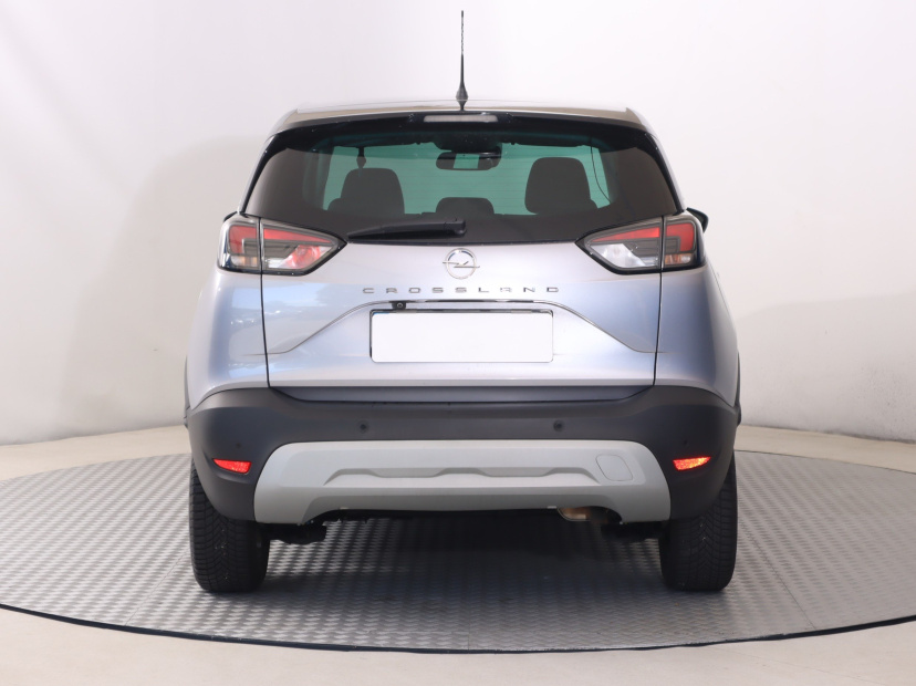 Opel Crossland, 2024