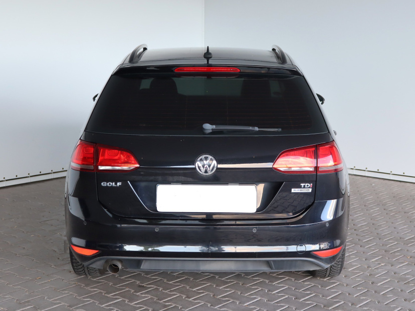 Volkswagen Golf, 2016