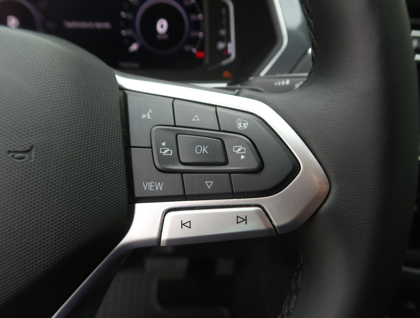 Volkswagen Tiguan, 2022
