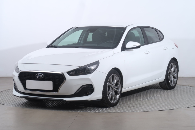 Hyundai i30 Fastback, 2018