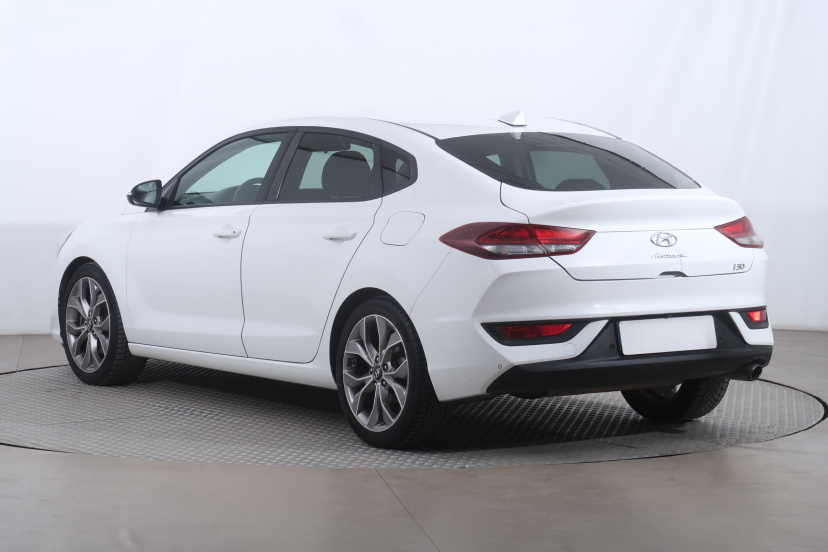 Hyundai i30 Fastback, 2018