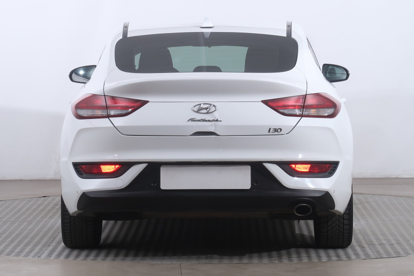 Hyundai i30 Fastback, 2018