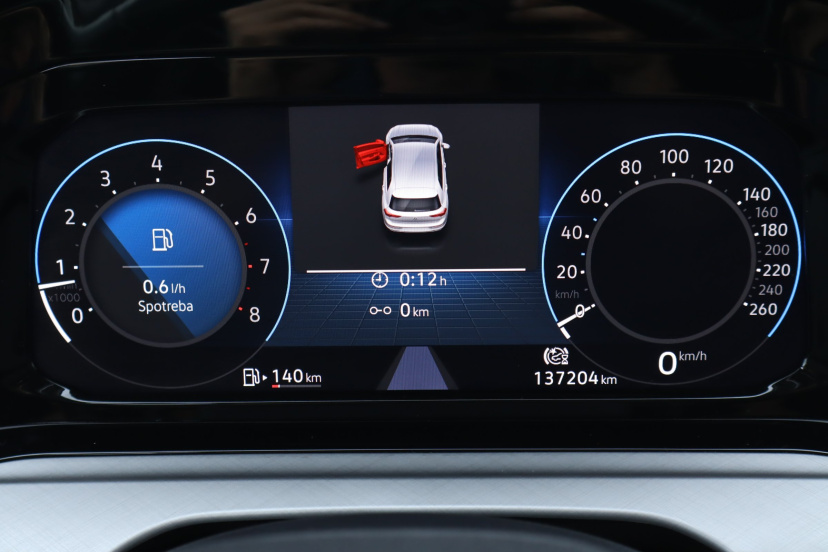 Volkswagen Golf, 2020