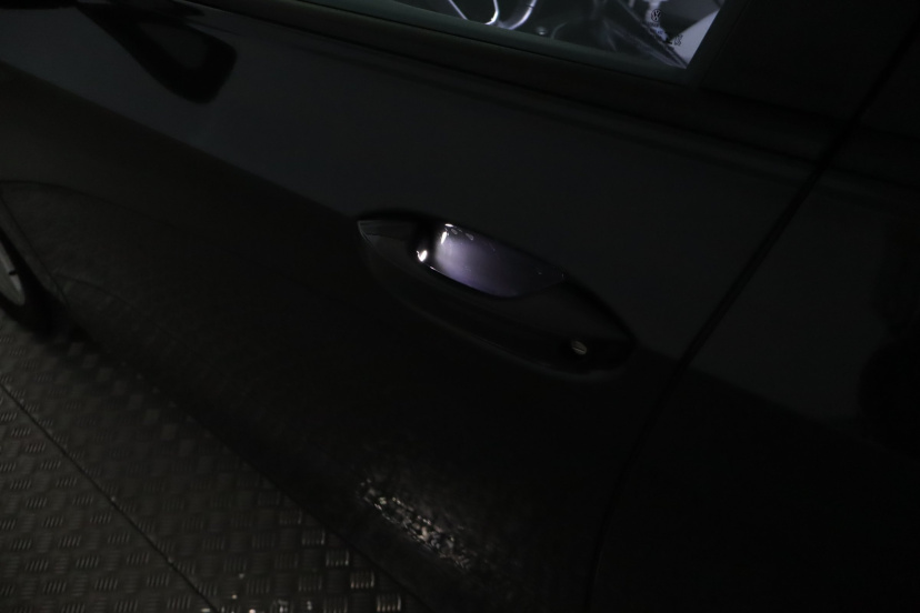 Volkswagen Golf, 2020