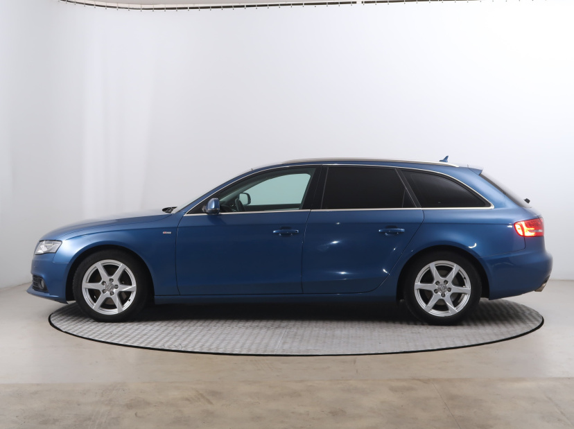 Audi A4, 2010