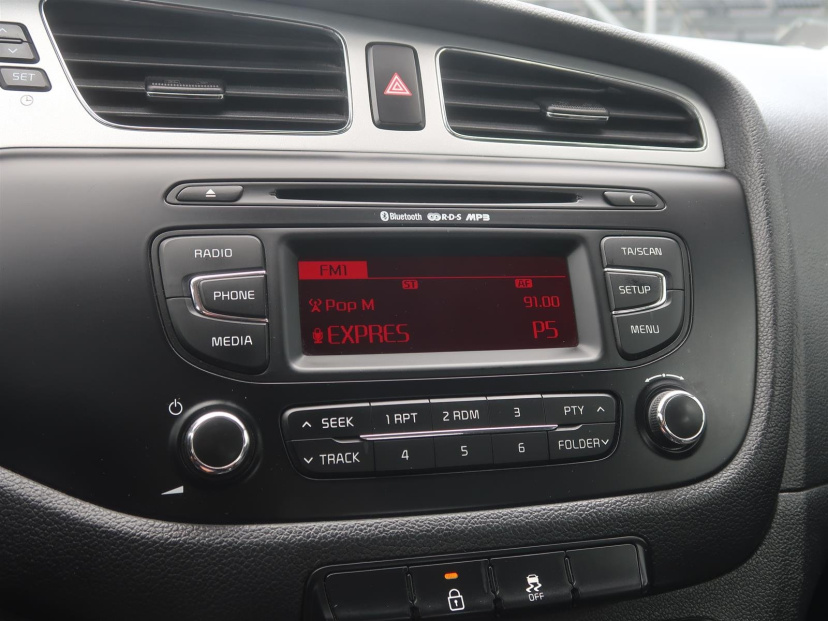 Kia Ceed, 2013