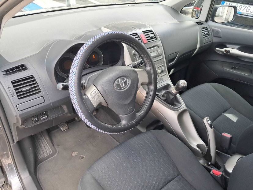 Toyota Auris, 2008