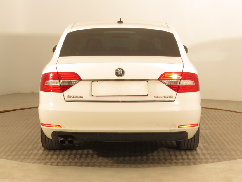 Škoda Superb, 2013