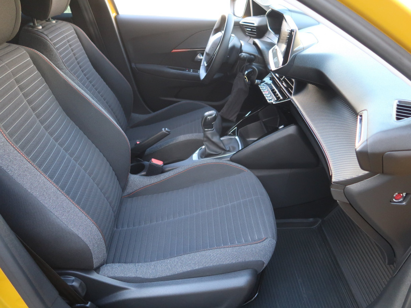 Peugeot 208, 2022