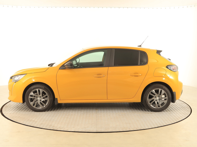 Peugeot 208, 2022