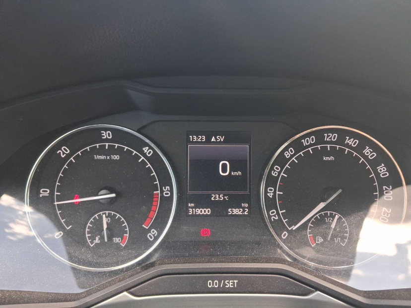 Škoda Superb, 2016