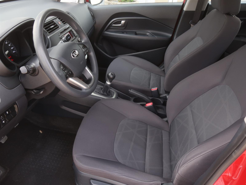 Kia Rio, 2013