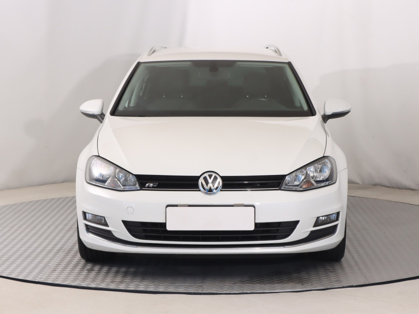 Volkswagen Golf, 2015