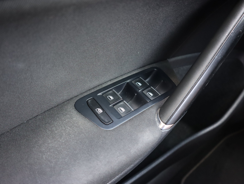 Volkswagen Golf, 2015