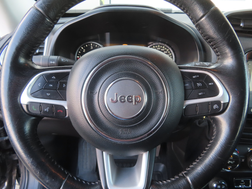 Jeep Renegade, 2016