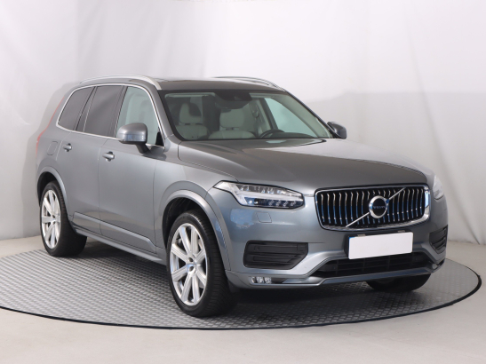 Volvo XC90 B5 AWD