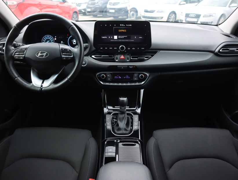Hyundai i30 Fastback, 2025