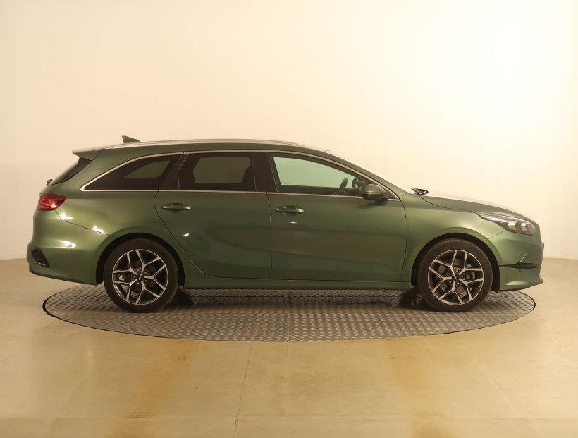 Kia Ceed, 2023