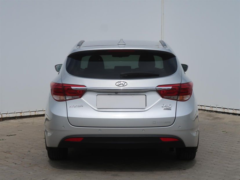 Hyundai i40, 2018